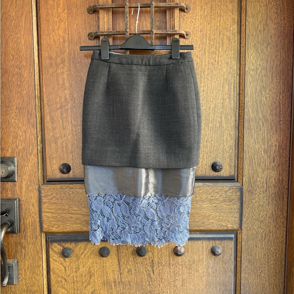 Topshop Unique Lace and Satin-Paneled Woven Skirt Size 0